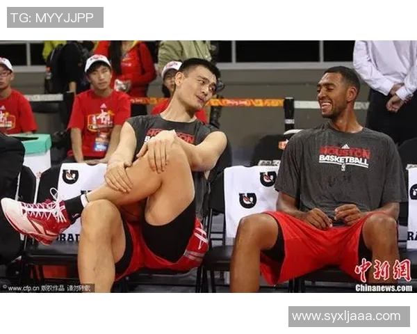 主席亲切会见姚明共话篮球发展与体育事业未来 主席亲切会见姚明共话篮球发展与体育事业未来