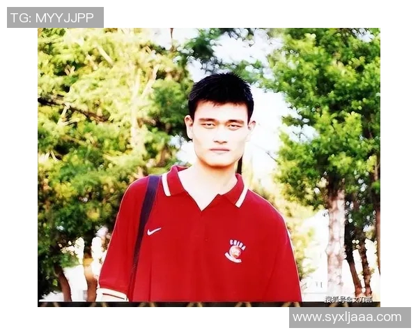 姚明在KTV包厢的欢声笑语与篮球巨星的另一面揭秘 姚明在KTV包厢的欢声笑语与篮球巨星的另一面揭秘