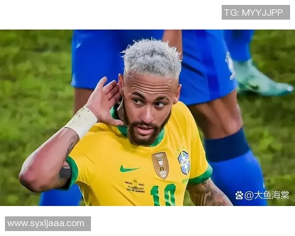 揭秘哪个足球明星因罗圈腿而备受关注的运动员生涯与成就 揭秘哪个足球明星因罗圈腿而备受关注的运动员生涯与成就