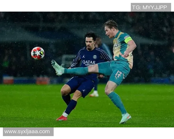 足球明星精彩瞬间戴帽子庆祝时刻的精彩图片集锦 足球明星精彩瞬间戴帽子庆祝时刻的精彩图片集锦