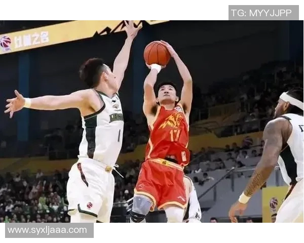 CBA季前赛辽宁队与浙江队激战在即球迷期待精彩对决 CBA季前赛辽宁队与浙江队激战在即球迷期待精彩对决